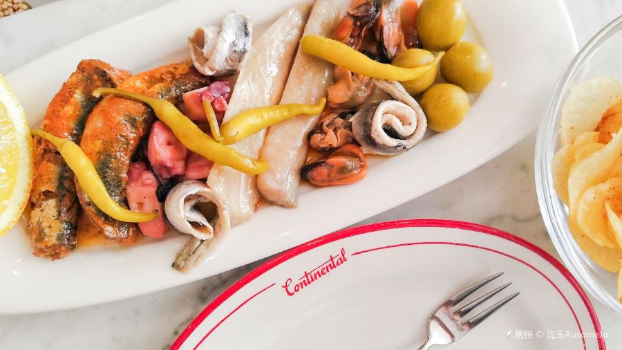 Continental Deli Bar Bistro