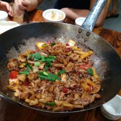 Fuzhengyisanxiaguo (san) User Photo