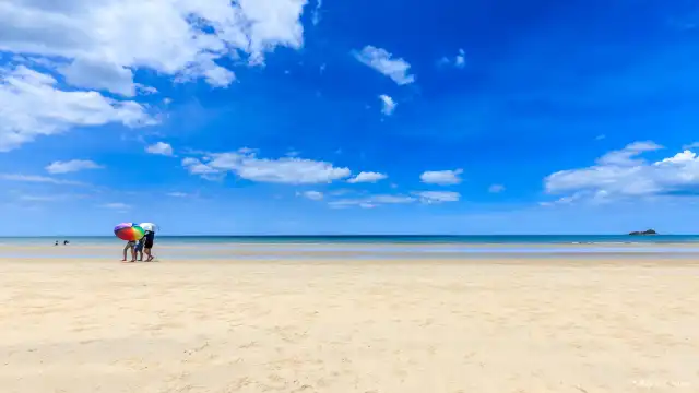 Hotels near Suan Son Pradipat Beach