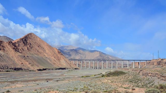 三岔河特大橋
