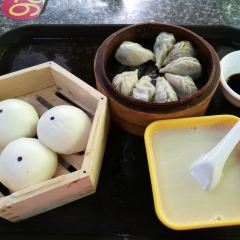 高隆湾中西茶园 User Photo