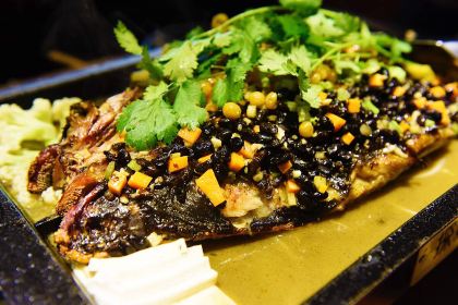 探爐烤魚(東湖店)