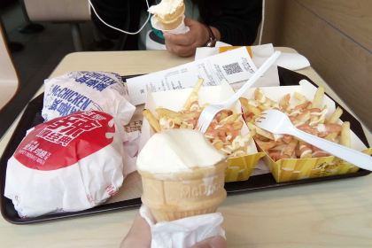 麦当劳(普宁店)