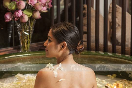 曼谷Divana DII WELLNESS MED SPA 豪華水療館 （四面佛分店）【口碑五星輕奢水療】