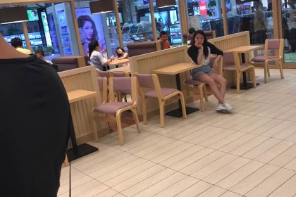 德克士(洪雅店)