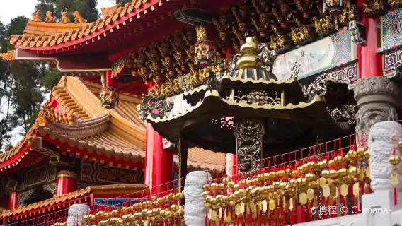 Formosan Aboriginal Culture Village + Sun Moon Lake Ropeway + Taiwan Sun Moon Lake Wenwu Temple 1-day tour join-in tour buy 1 get 1 free