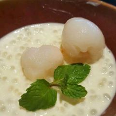 May & Zin Restaurant User Photo