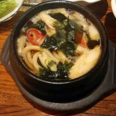 May & Zin Restaurant User Photo