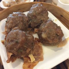 DRAGON'S RESTAURANT User Photo