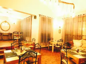 Alexandra's Restaurant