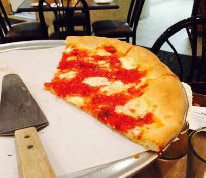 Capone's Gourmet Pizza & Pasta