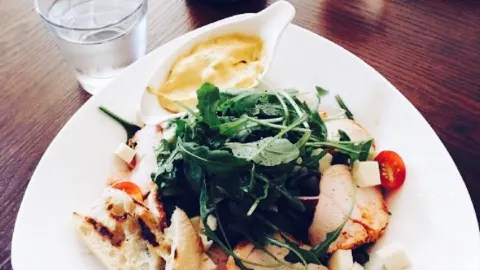 Bistro Bakgarden in เบลคิงเง