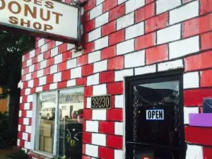 Joe's Donut Shop