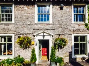 Oakhill Inn