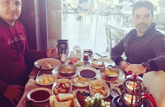 Vera Serender Cafe & Restaurant