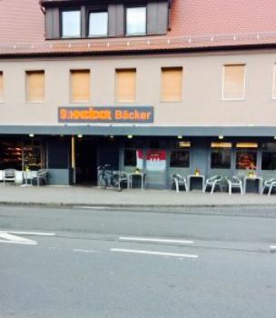 Backerei und Cafe Schneider