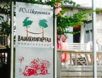 Vulkan-Bäcker Haas im Cafe Baumhaus