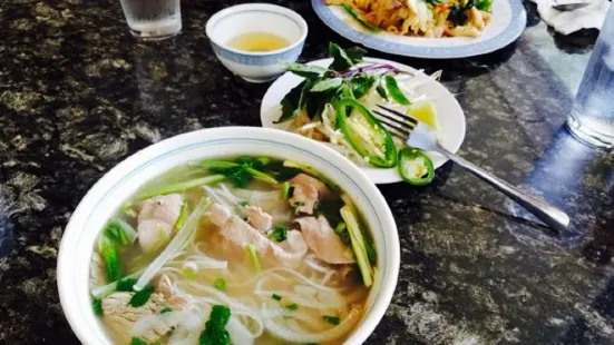 Pho Chandler