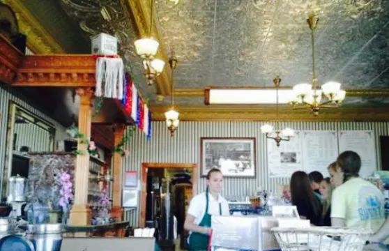 Silver Scoop Creamery