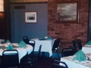Reunion Inn