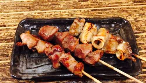 Motsu Kushiyaki & Stew Motsushige Nogekoji