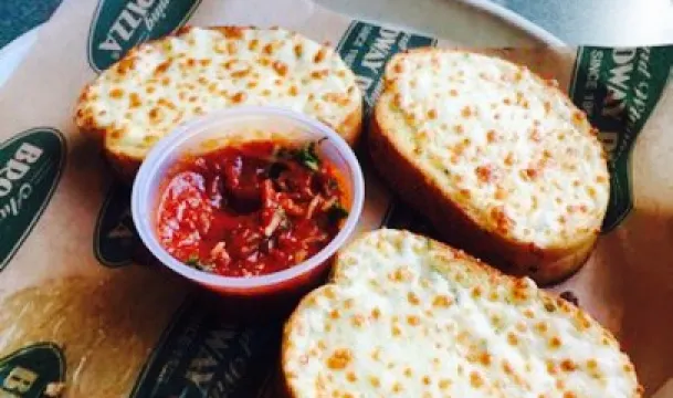 Broadway Bar and Pizza