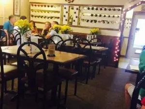 Angelo's Pizzeria