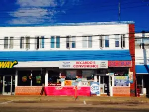 Ricardos Pizza & Donair