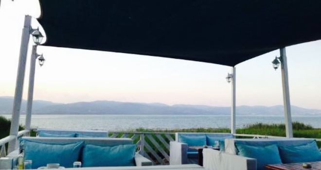 Casablanca Restaurant & Cafe