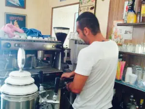 Bar roma