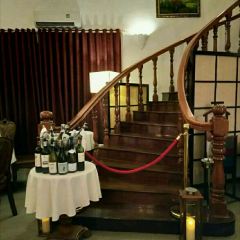 La Villa French Restaurant User Photo