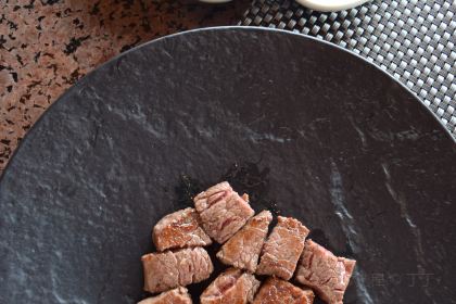 WINDSOR OUT OF AFRICA