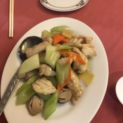 Ming Palace Restaurant User Photo
