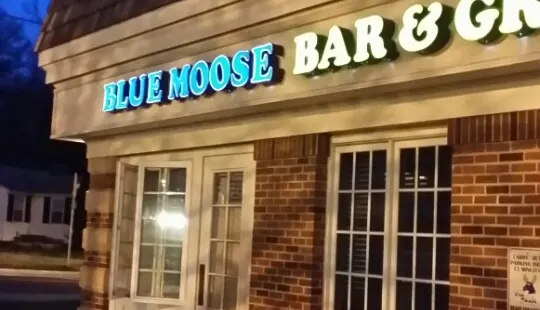 Blue Moose Bar & Grill