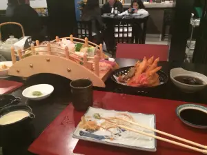 Izakaya Sushi Bar