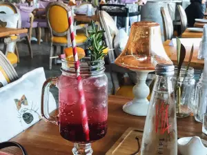 Chimney Cake Bistro