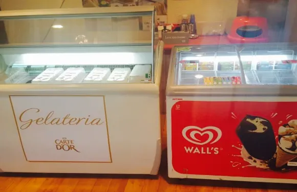 Edinburgh Woollen Mill Restaurant