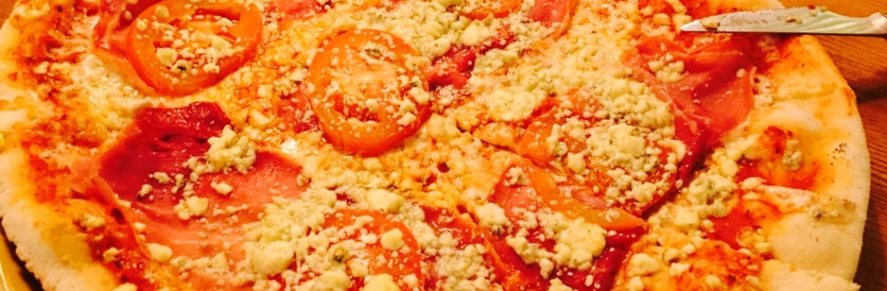 Classic Pizza Restaurant