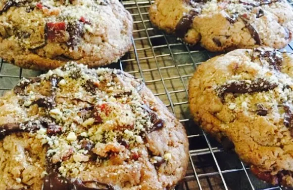 Shakespeare & Company: Coffee and Used Books