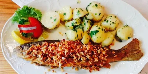 Fischerhutte am Toplitzsee