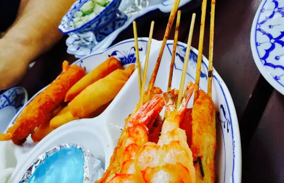 Thai Haus Restaurant Sushi Bar