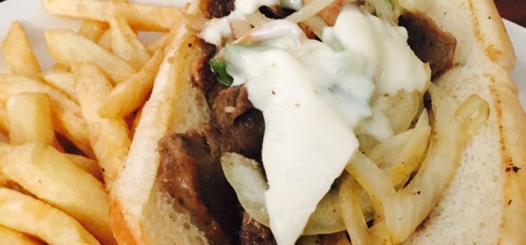 Zoro's Gyros