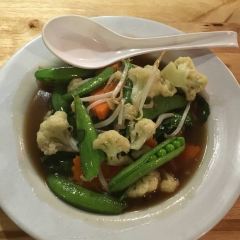 Poo Restaurant User Photo