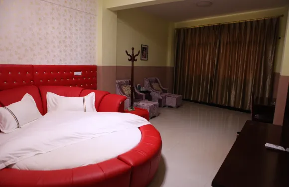 金平金河休閑商務賓館