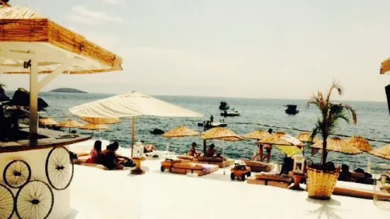 Yada Beach Club