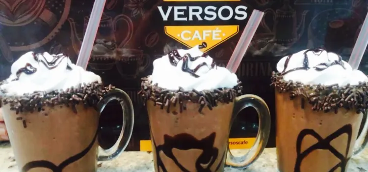 Versos Café