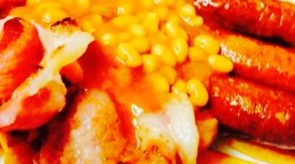 Crumbs Baguette Shop