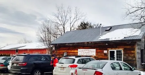 Strawbale Cafe in Hampshire County