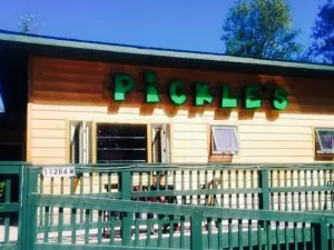 Pickle's Bar & Grill