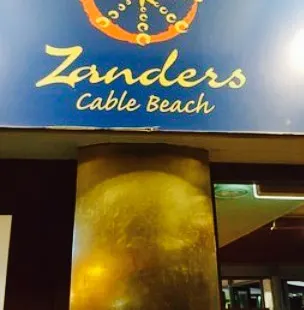 Zanders Cafe - Bar & Restaurant